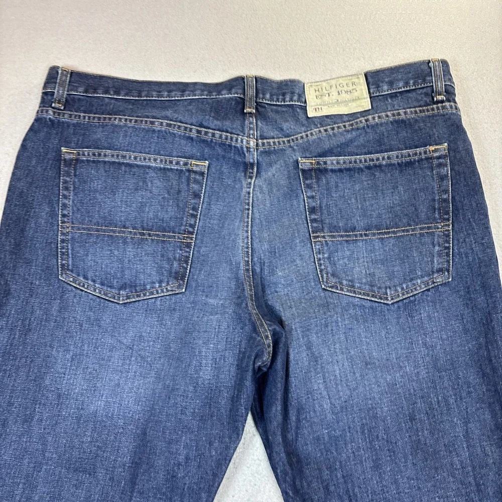 TOMMY HILFIGER Classic Fit Boot Cut Medium Wash Cotton Denim Blue Jeans 42X30